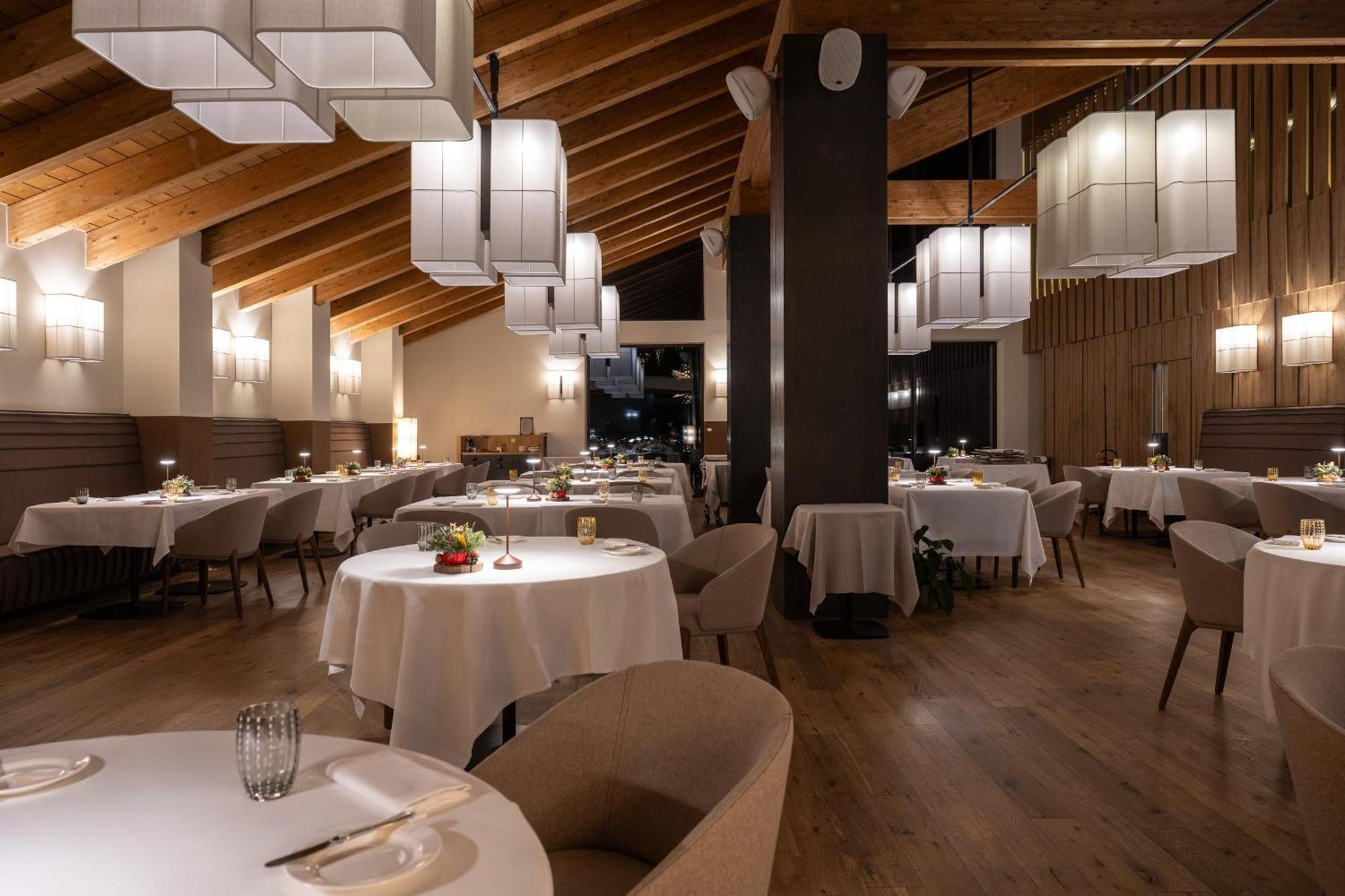 Grand Hotel Courmayeur Mont Blanc, By R Collection Hotels Exterior foto