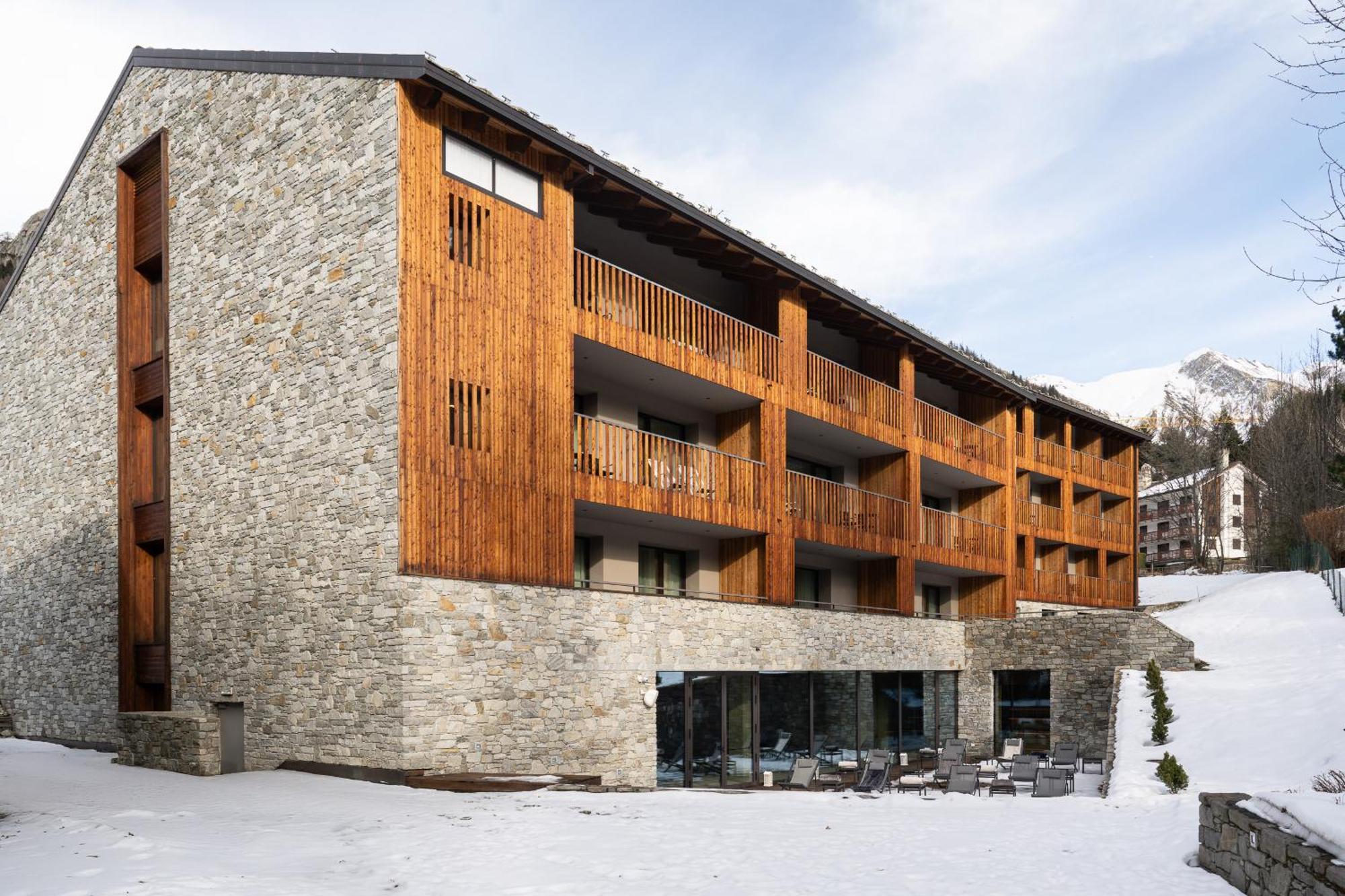 Grand Hotel Courmayeur Mont Blanc, By R Collection Hotels Exterior foto